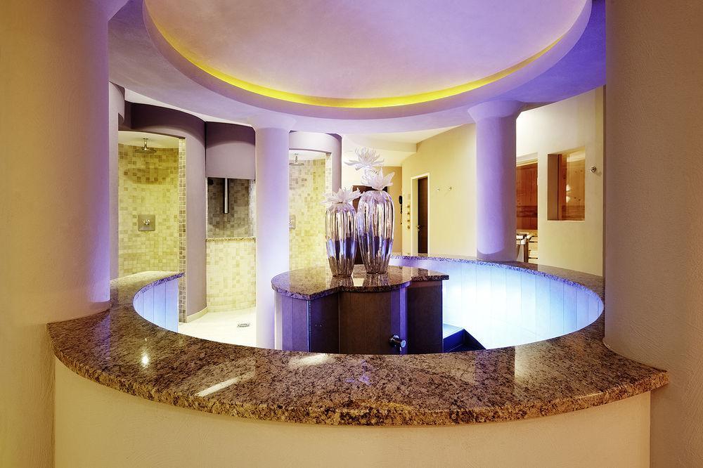 Hotel Dorf Alm Willingen à Willingen  Extérieur photo